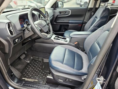 Certified 2023 Ford Bronco Sport Outer Banks w/ Tech Package image 19