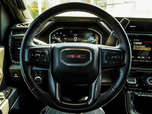 Used 2026 GMC Sierra 2500 AT4X AWD/4WD image 15