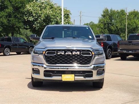Used 2025 RAM 1500 Big Horn AWD/4WD image 2