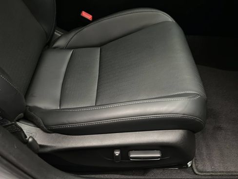 Used 2023 Honda Civic Touring image 21