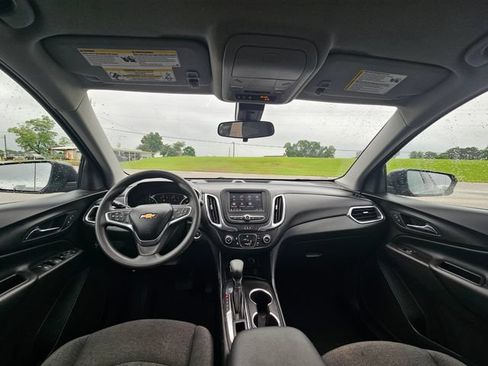 Used 2022 Chevrolet Equinox LT FWD image 12