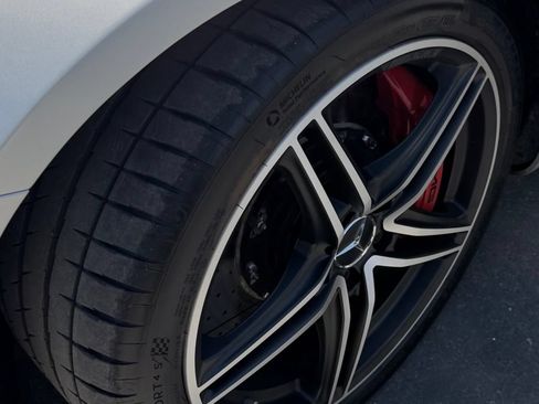Used 2018 Mercedes-Benz AMG GT C image 16