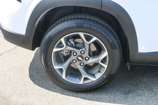 Used 2024 Chevrolet Trax LT FWD image 14