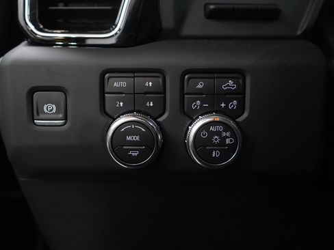 Used 2024 GMC Sierra 1500 Denali Ultimate image 24