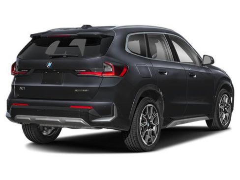 Used 2023 BMW X1 xDrive28i w/ Convenience Package AWD/4WD image 2