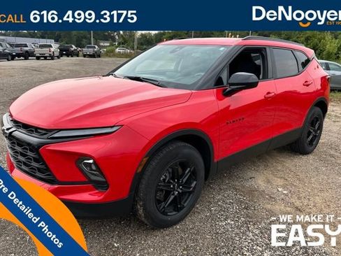 Used 2024 Chevrolet Blazer LT w/ Convenience Package AWD/4WD image 1