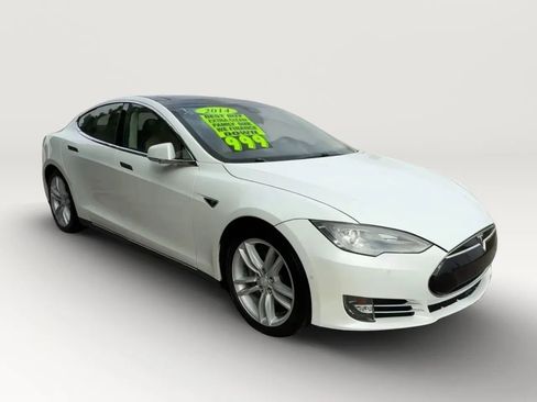 Used 2014 Tesla Model S 85 image 19