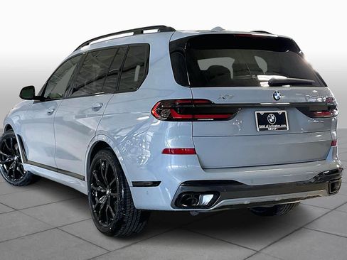 New 2026 BMW X7 xDrive40i image 12