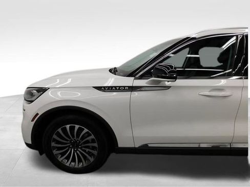 Used 2023 Lincoln Aviator Reserve image 17