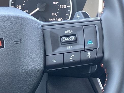 Certified 2025 Nissan Rogue SV AWD/4WD image 26