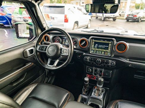 Used 2021 Jeep Gladiator Mojave AWD/4WD image 25
