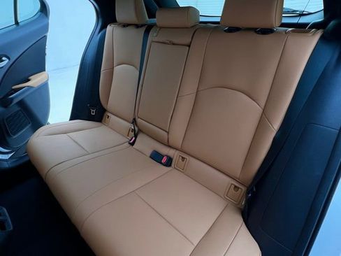 Certified 2023 Lexus UX 250h AWD w/ Premium Package image 17