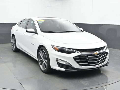 Used 2023 Chevrolet Malibu LT w/ Driver Confidence Package FWD image 6