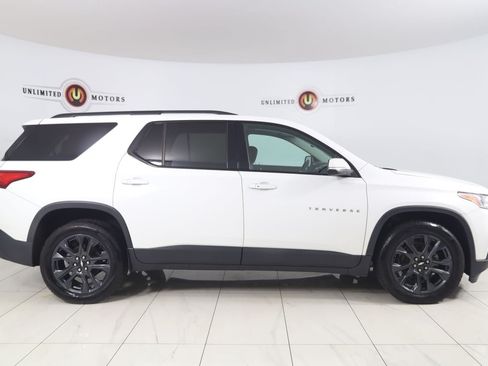 Used 2021 Chevrolet Traverse RS AWD/4WD image 2
