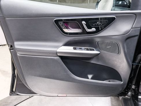 Certified 2026 Mercedes-Benz GLC 300 image 21