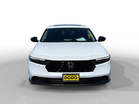 Certified 2025 Honda Accord SE image 8