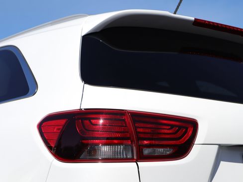 Used 2020 Kia Sorento EX image 34