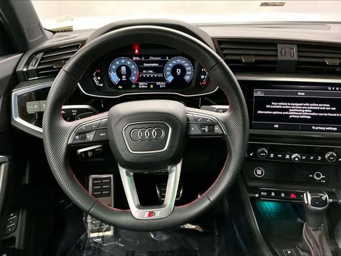 Used 2025 Audi Q3 2.0T Premium Plus w/ Premium Plus Package image 8