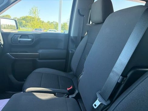 Used 2020 Chevrolet Silverado 1500 LT w/ LT 2.7L Value Package AWD/4WD image 38
