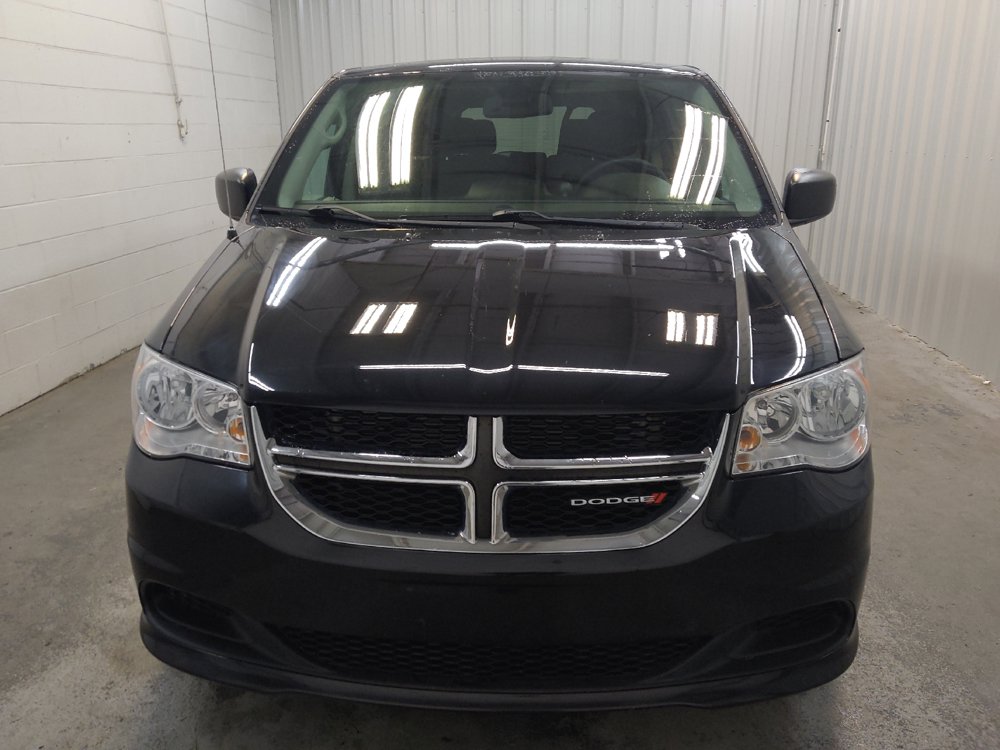 Used 2019 Dodge Grand Caravan SE FWD image 15