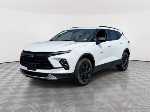 Used 2023 Chevrolet Blazer LT w/ Convenience Package AWD/4WD image 5