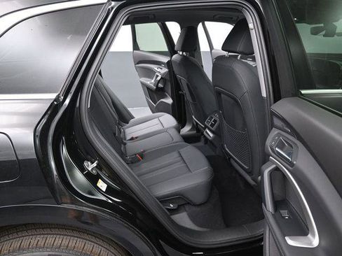 New 2026 Audi Q5 Premium Plus image 13