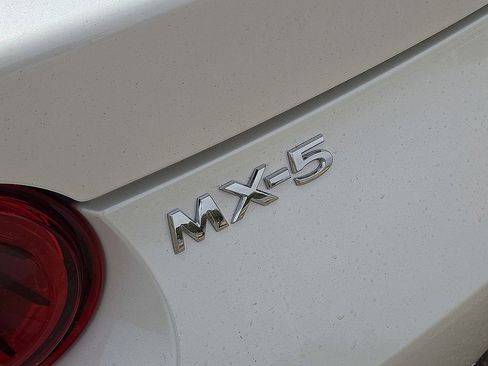 New 2026 MAZDA MX-5 Miata Grand Touring RWD image 12