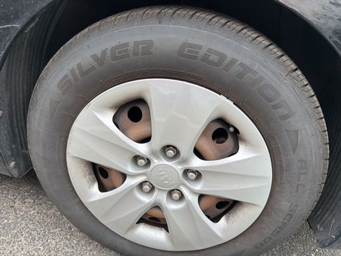 Used 2015 Kia Forte LX image 4