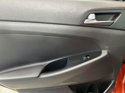 Used 2016 Hyundai Tucson SE image 16