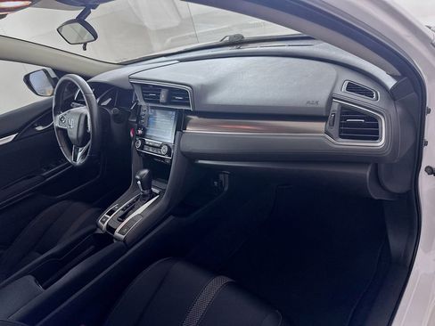 Used 2019 Honda Civic EX image 27