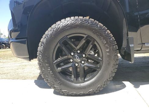 New 2026 Chevrolet Silverado 1500 Custom Trail Boss AWD/4WD image 7