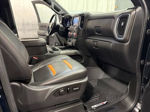 Used 2021 GMC Sierra 1500 AT4 w/ AT4 Premium Package AWD/4WD image 19