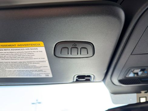 New 2025 Ford Bronco Badlands image 43