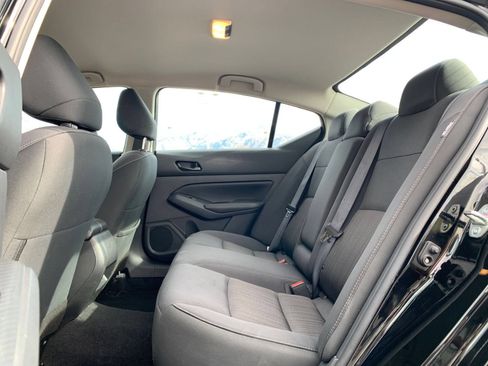 Used 2025 Nissan Altima 2.5 SV FWD image 22