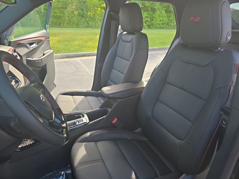 New 2026 Chevrolet TrailBlazer RS w/ Convenience Package FWD image 15