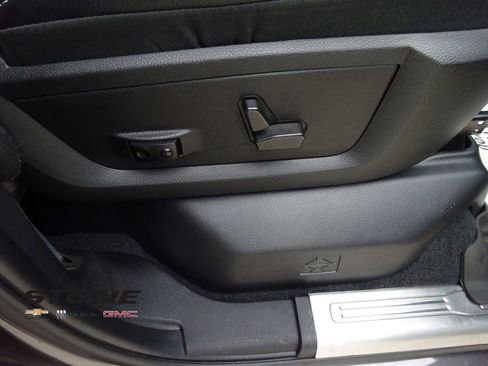 Used 2022 RAM 2500 Laramie AWD/4WD image 33