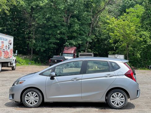 Used 2017 Honda Fit LX image 3