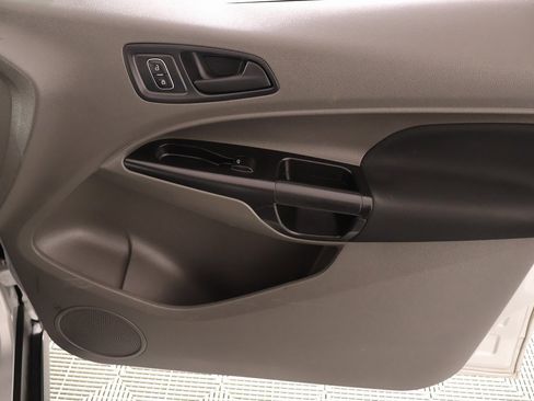 Used 2021 Ford Transit Connect XL image 16