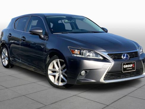Used 2015 Lexus CT 200h Hybrid image 2