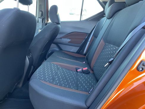 Used 2024 Nissan Kicks SR image 19