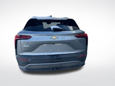 Used 2024 Chevrolet Blazer EV LT image 4