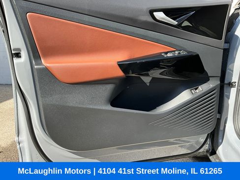 Used 2021 Volkswagen ID.4 Pro S AWD/4WD image 24