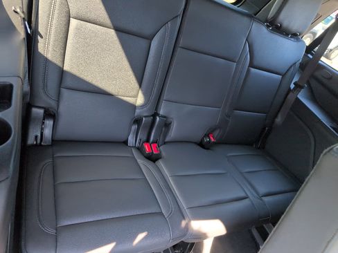 Used 2023 Chevrolet Tahoe LT image 17