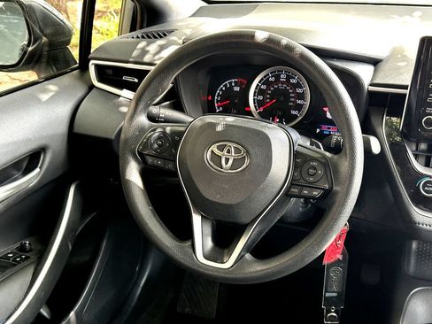 Used 2021 Toyota Corolla SE FWD image 28