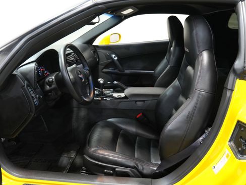 Used 2008 Chevrolet Corvette Z06 w/ Preferred Equipment Group image 27