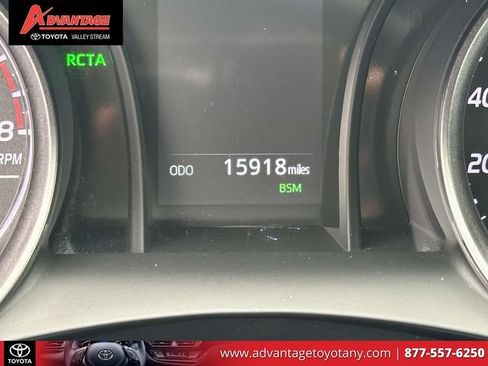 Used 2024 Toyota Camry SE w/ Cold Weather Package FWD image 31