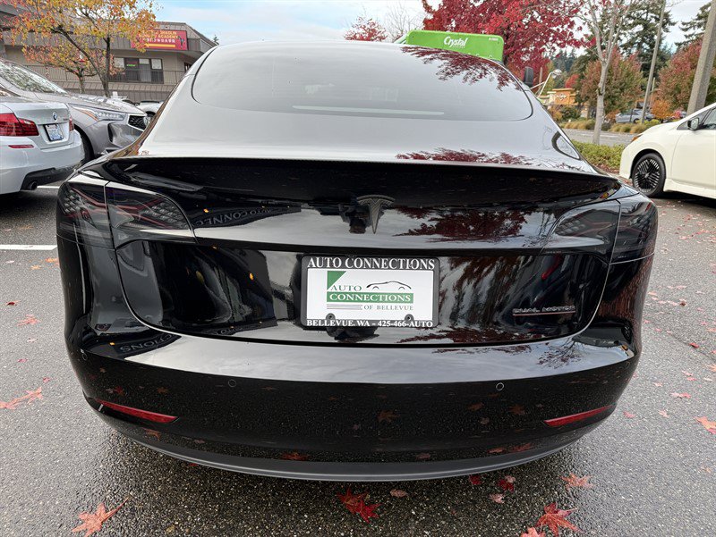 Used 2022 Tesla Model 3 Performance AWD/4WD image 4