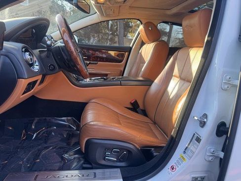 Used 2014 Jaguar XJ L Portfolio image 8