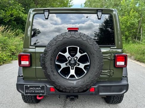 Used 2021 Jeep Wrangler Unlimited Rubicon w/ Dual Top Group AWD/4WD image 6