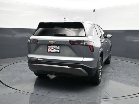 Used 2025 Chevrolet Equinox LT FWD image 7